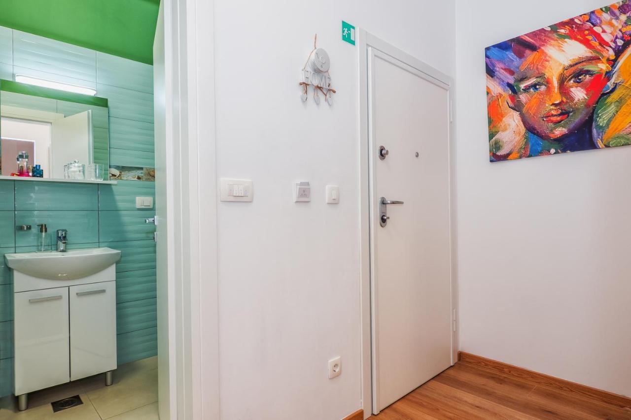 Apartment Queen Teuta In The Heart Of Split Historical Heritage Buitenkant foto