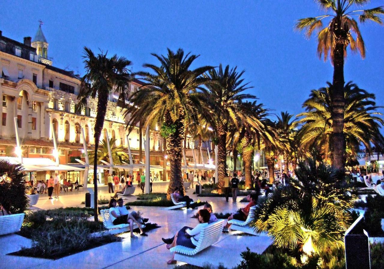 Apartment Queen Teuta In The Heart Of Split Historical Heritage Buitenkant foto